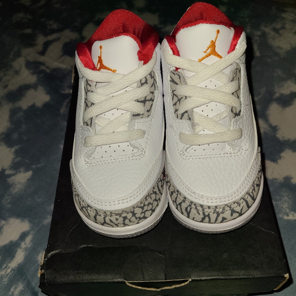UNISEX JORDAN 3S RETRO